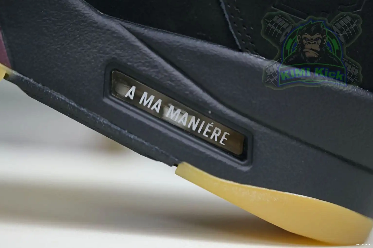 A MA Jordan x 5 MANIÉRE Air Kimikick 0526